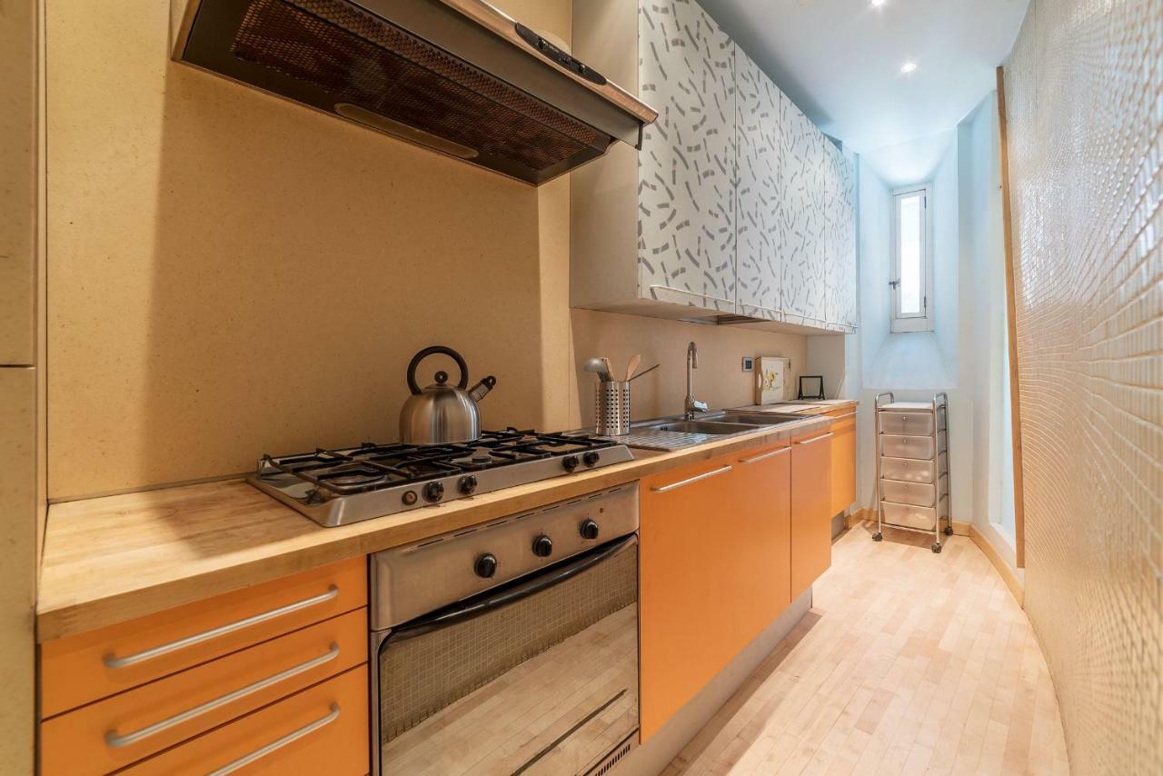 San Giovanni & Colosseo Roomy Flat Řím Exteriér fotografie