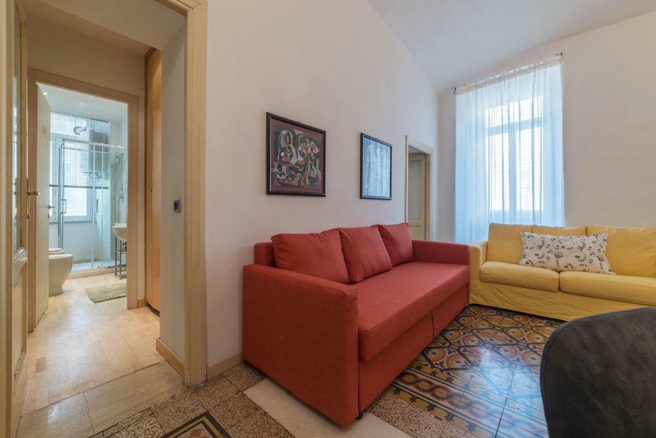 San Giovanni & Colosseo Roomy Flat Řím Exteriér fotografie